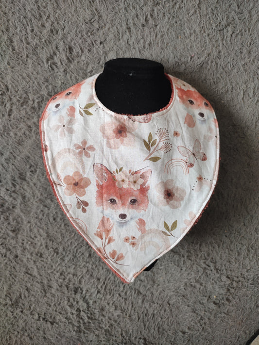 Bavoir bandanna pour bébé