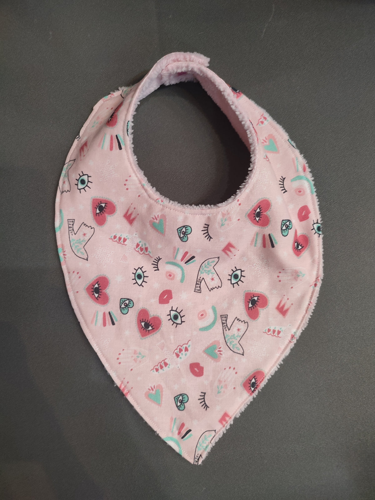 Bavoir bandanna pour bébé